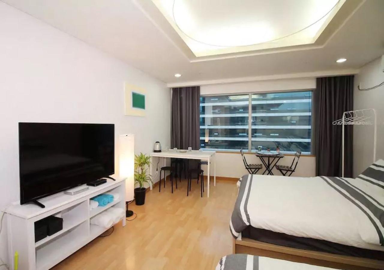 Here House Hongdae *